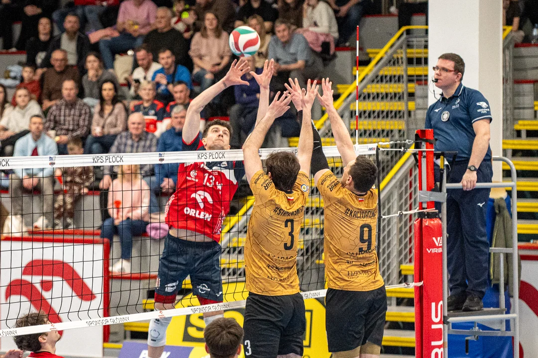 Huragan nie zaszalał. Siatkarze KPS Płock z kolejnym zwycięstwem [ZDJĘCIA]