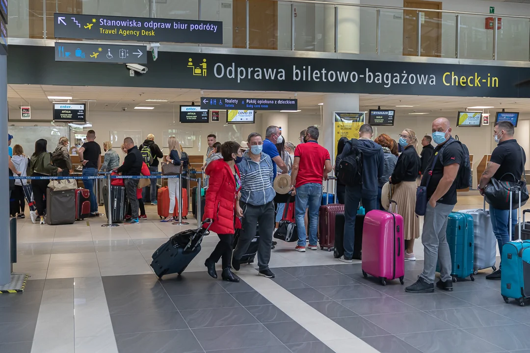 Praca na lotnisku w Łodzi