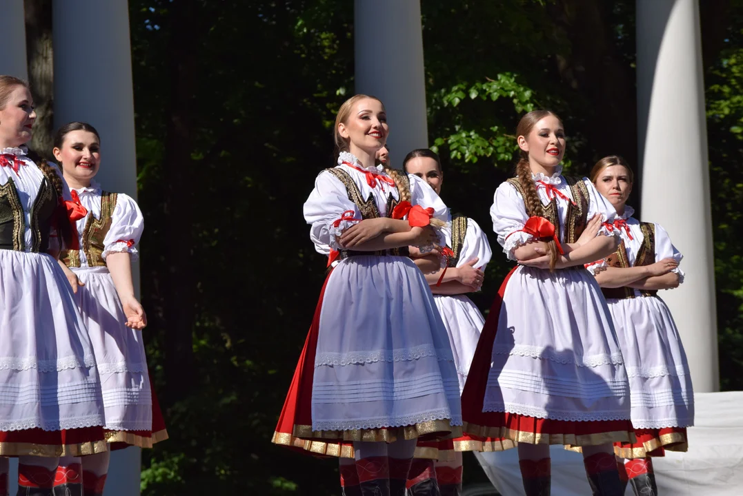 Spotkanie z folklorem w Parku Julianowskim