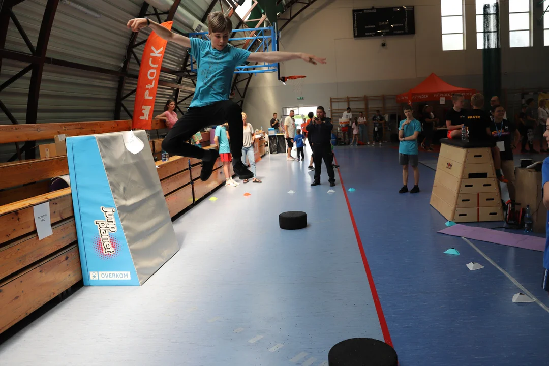 Parkour Games w Płocku. Pogoda zmusiła organizatorów do zmiany lokalizacji [ZDJĘCIA] - Zdjęcie główne