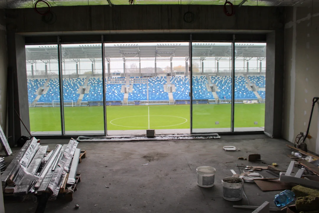 Tak wygląda stadion Wisły Płock. W środku trwają prace wykończeniowe [ZDJĘCIA] - Zdjęcie główne