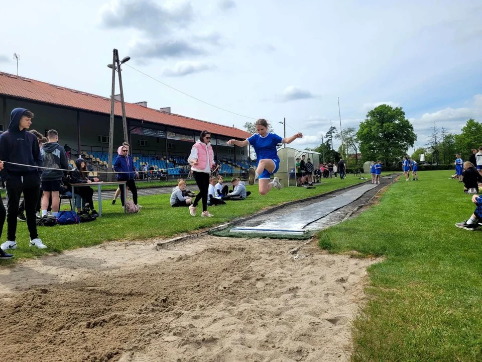 W Gostyninie zorganizowano Mistrzostwa Powiatu w Lekkiej Atletyce. Kto wygrał? [ZDJĘCIA] - Zdjęcie główne