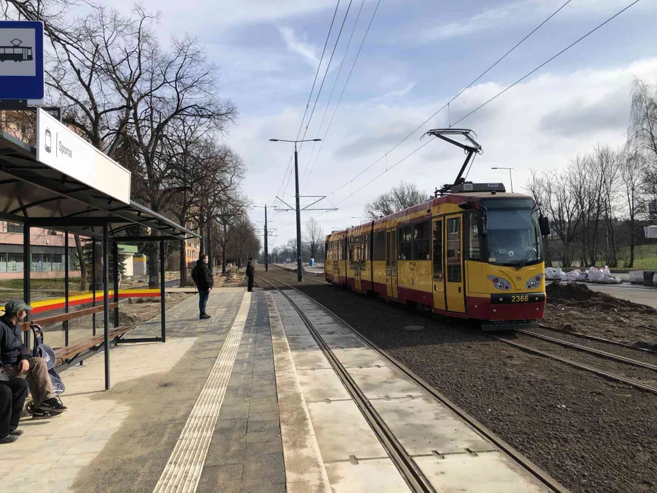 Tramwaje MPK wróciły na Wojska Polskiego. Jednym z pierwszych pojechała prezydent Hanna Zdanowska [ZDJĘCIA] - Zdjęcie główne