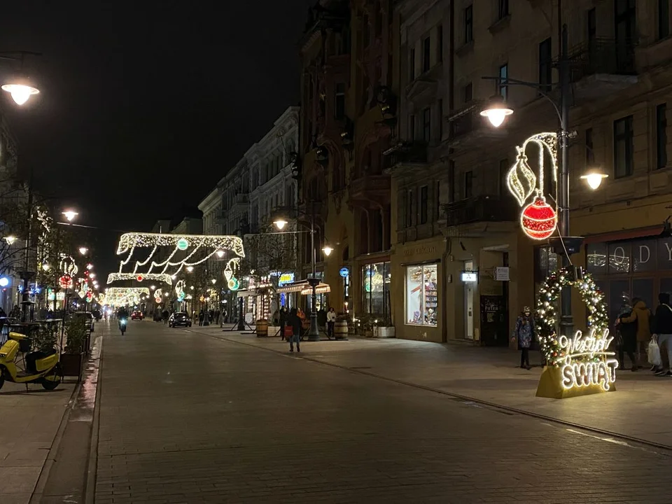 Świąteczna iluminacja na Piotrkowskiej