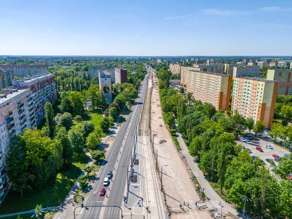 Trwa remont al. Śmigłego-Rydza od Przybyszewskiego do Dąbrowskiego