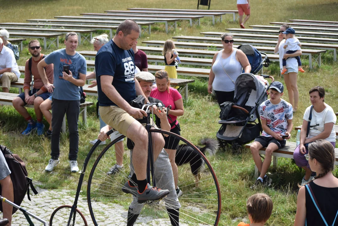 Historia rowerów w Parku Julianowskim na 600. urodizny Łodzi