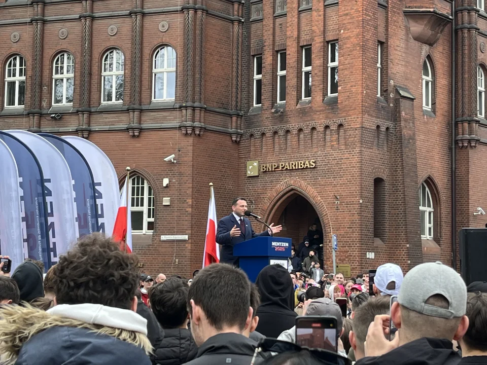 Tłumy na wiecu Sławomira Mentzena w Gdańsku