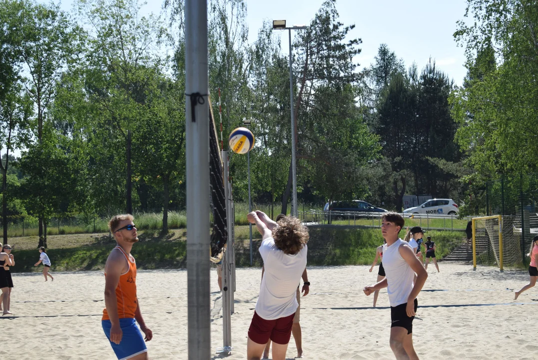 Mistrzostwa powiatu w siatkówce plażowej dziewcząt i chłopców