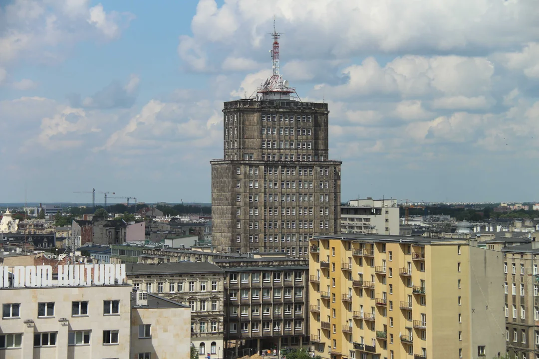 Nowy najemca w łódzkiej Bramie Miasta. Ten widok naprawdę robi wrażenie!