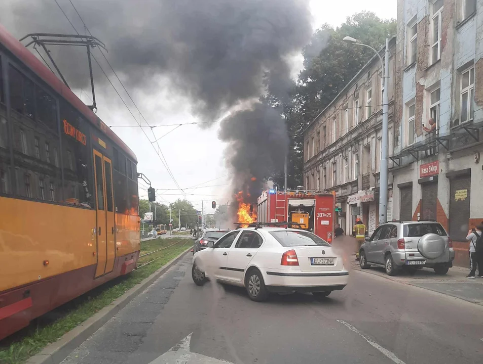 Pożar samochodu marki Renault na Górniaku