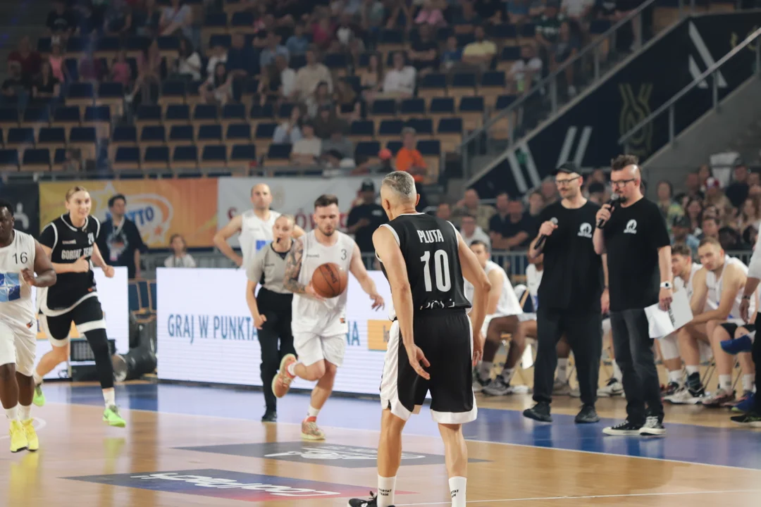 Mecz charytatywny: Gortat Team vs. Żołnierze NATO