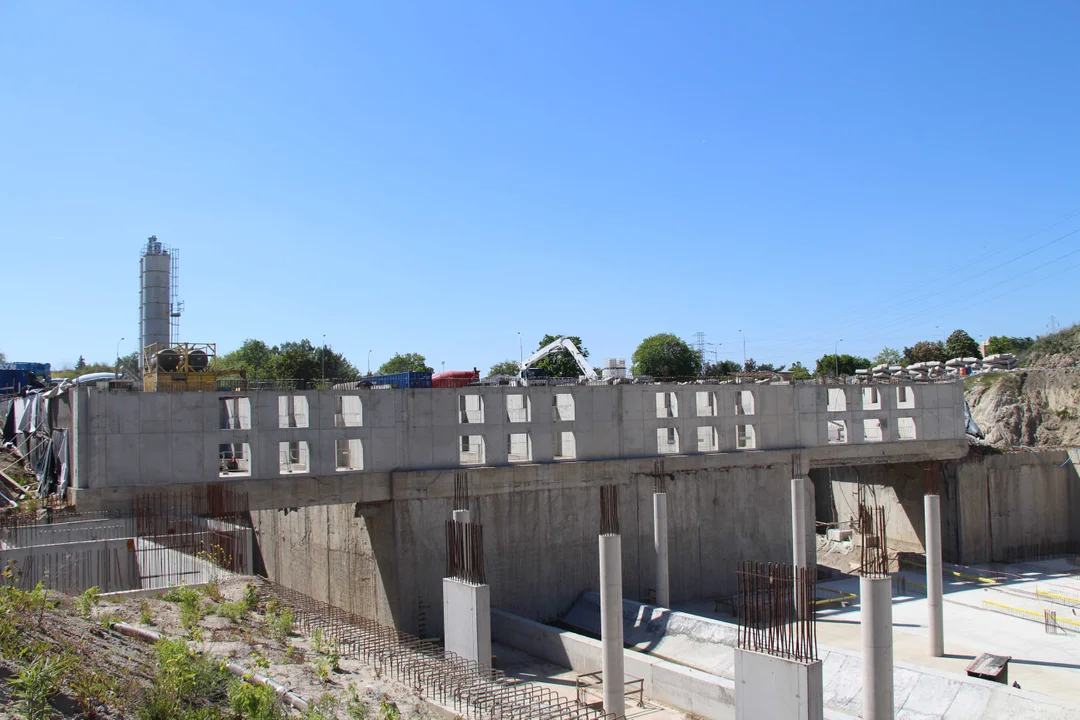 Trwa budowa tunelu kolejowego pod Łodzią - odcinek do przystanku Łódź Koziny