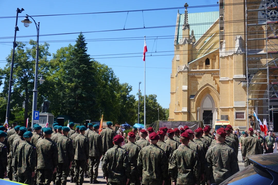Defilada w Łodzi