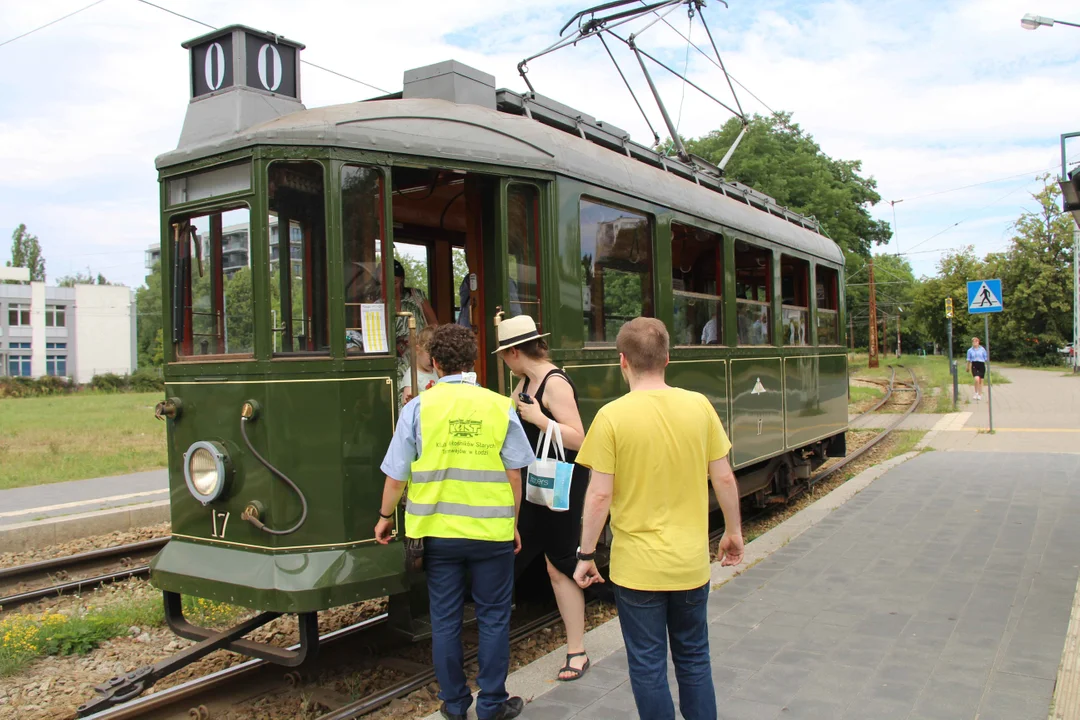 Zabytkowe tramwaje na łódzkich ulicach