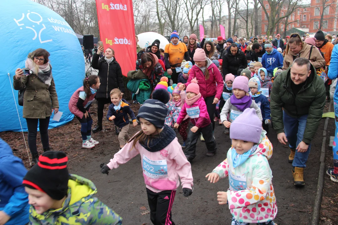 Pączek Run 2024 w parku Poniatowskiego w Łodzi