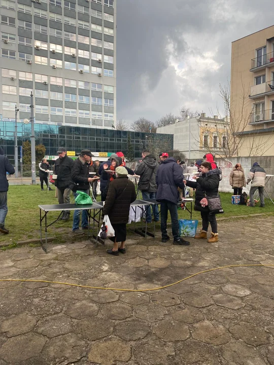 Niedziela wielkanocna z „zupą na Pietrynie”.