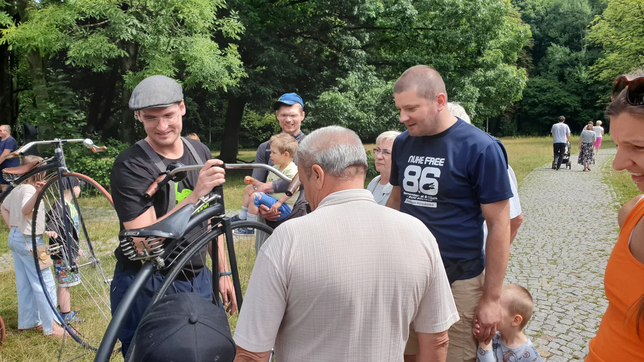 Historia rowerów w Parku Julianowskim na 600. urodizny Łodzi