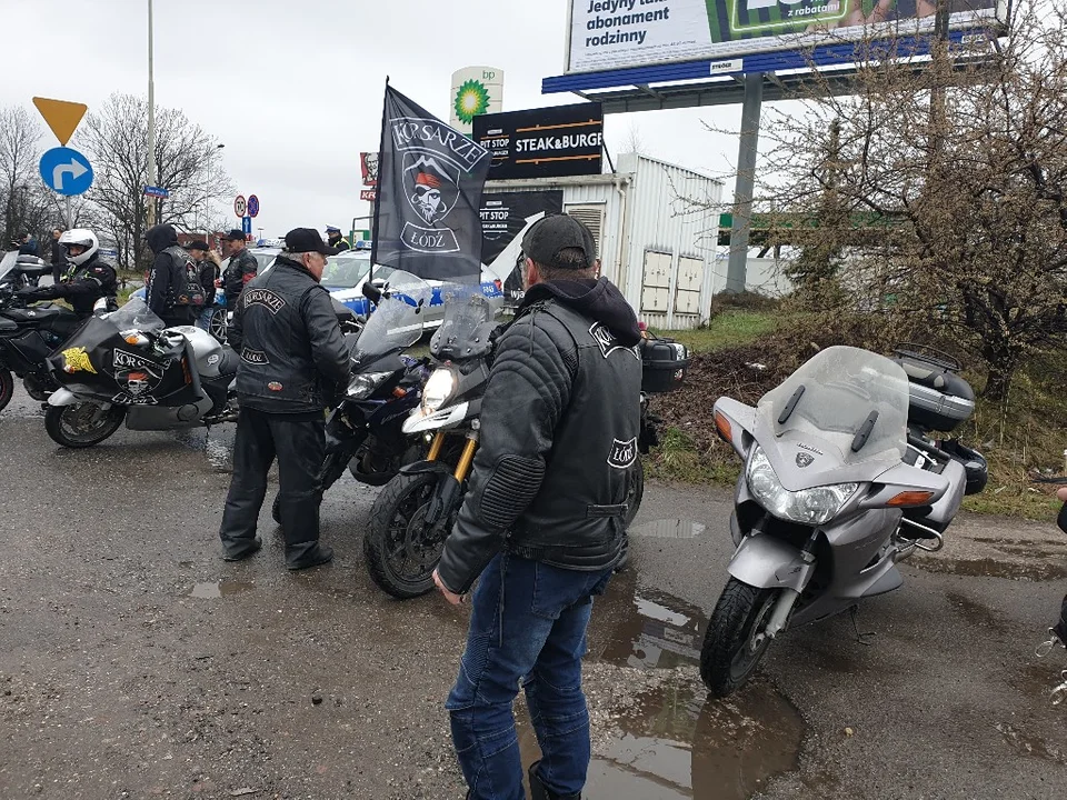 Akcja łódzkiej Drogówki i motocyklistów "Zmieścimy się wszyscy". Złapali Was przy al. Jana Pawła II?