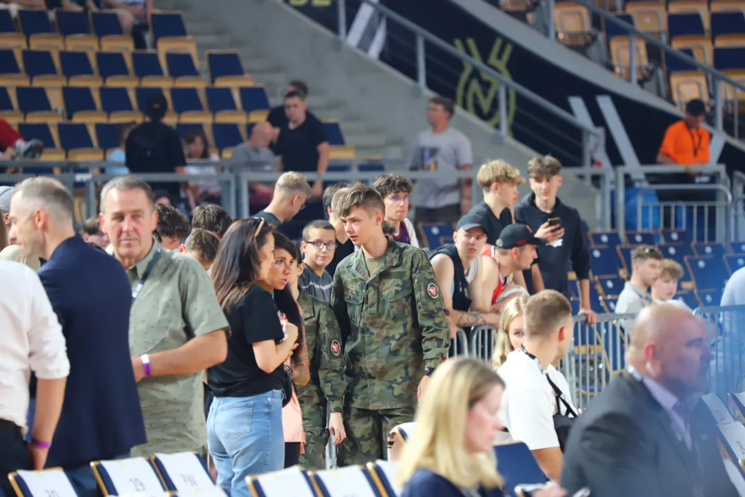 Mecz charytatywny: Gortat Team vs. Żołnierze NATO