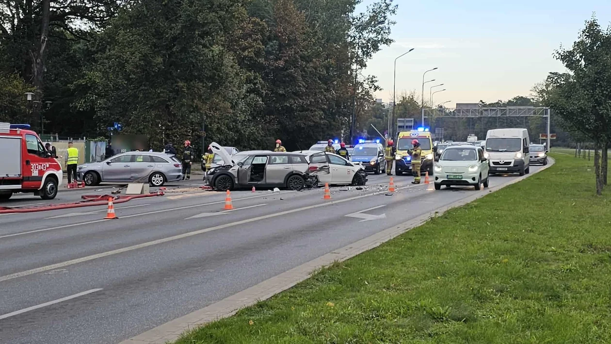 Wypadek na al. Mickiewicza w Łodzi