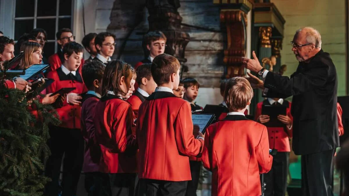 Poznańskie Słowiki zachwyciły w Wielkopolskim Parku Etnograficznym. Wyjątkowy koncert noworoczny - Zdjęcie główne