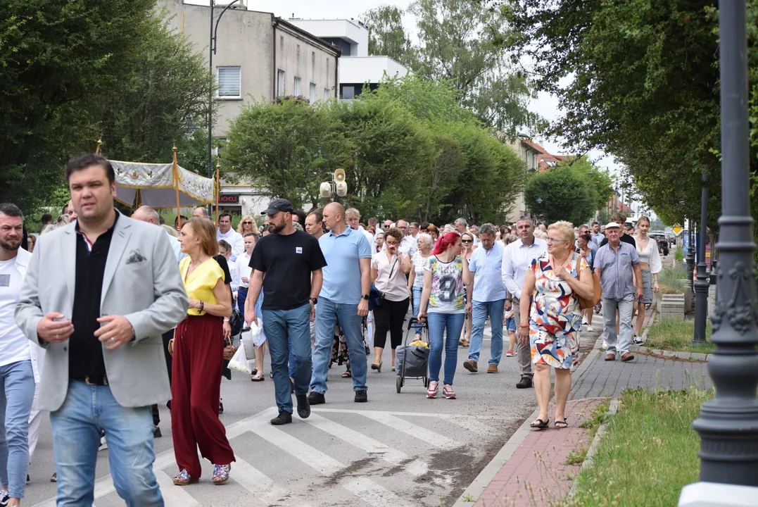 procesja Bożego Ciała w parafii Matki Bożej Dobrej Rady w Zgierzu