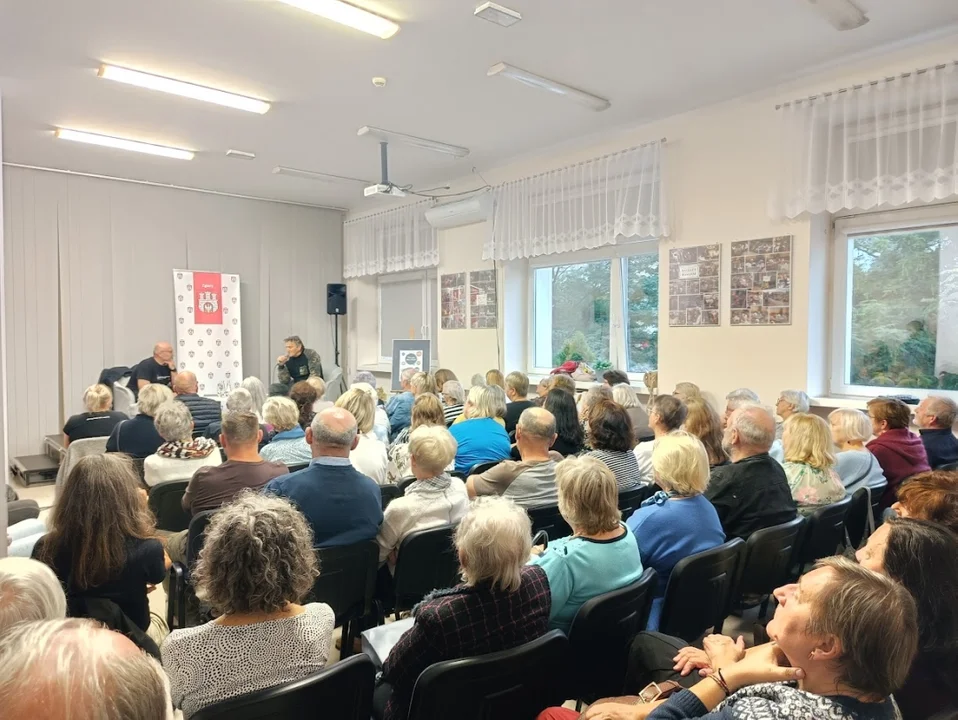 Spotkanie z Krzysztofem Majchrzakiem w Bibliotece przy Długiej