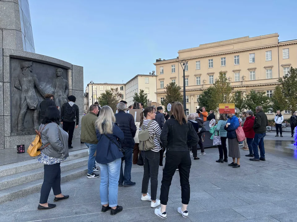 Manifestacja Łódzkiego Stowarzyszenia Lokatorów