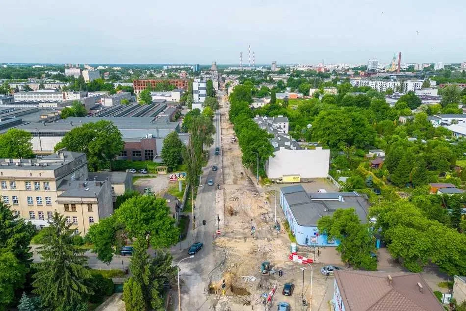 Trwa przebudowa ulicy Przybyszewskiego w Łodzi