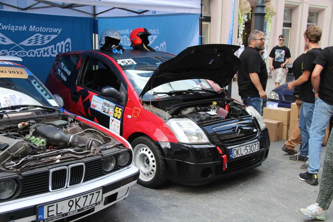 Wystawa motoryzacyjnych klasyków na Piotrkowskiej