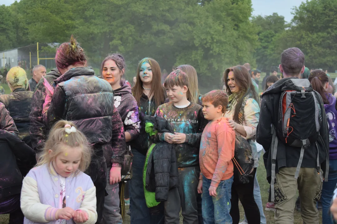 Holi Święto Kolorów na Stawach Jana w maju
