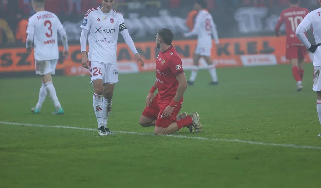 Mecz Widzew Łódź kontra Karków Częstochowa