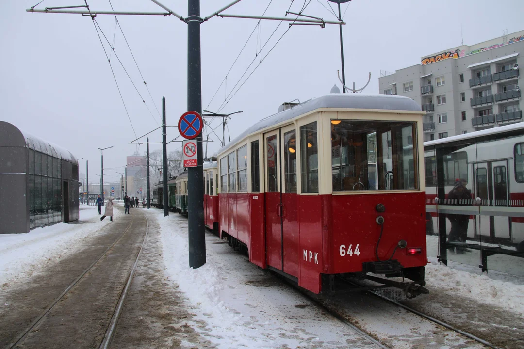 Wielka Parada Zabytkowych Tramwajów i Autobusów w Łodzi