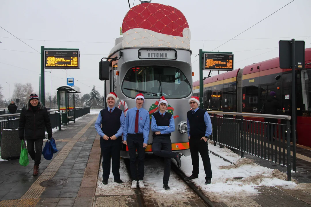 Mikołajkowy tramwaj MPK Łódź wyruszył na ulice Łodzi