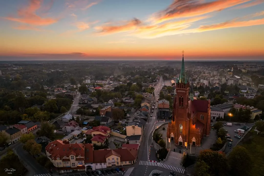 Wernisaż wystawy fotografii Damiana Redlickiego. Zdjęcia zapierają dech w piersiach [galeria]