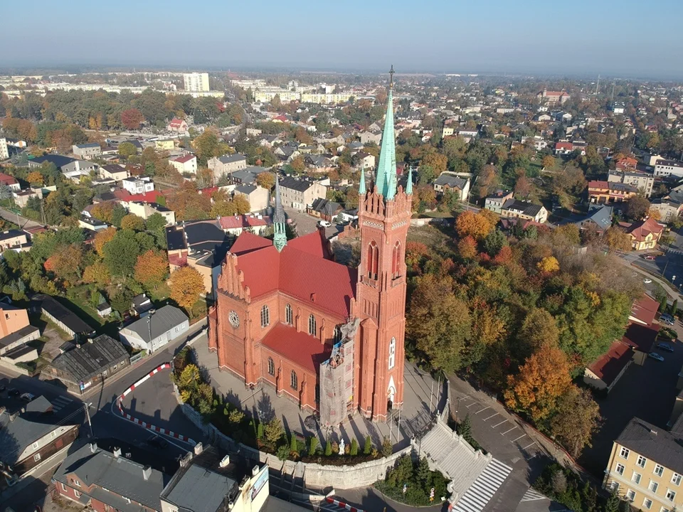 Kolejny etap prac w zgierskiej farze zakończony. Co kryje w sobie stary kościół pw. św. Katarzyny w Zgierzu? [galeria]