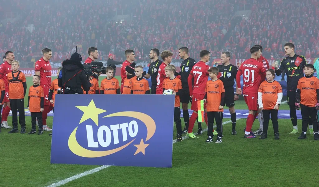 Mecz Widzew Łódź kontra Karków Częstochowa