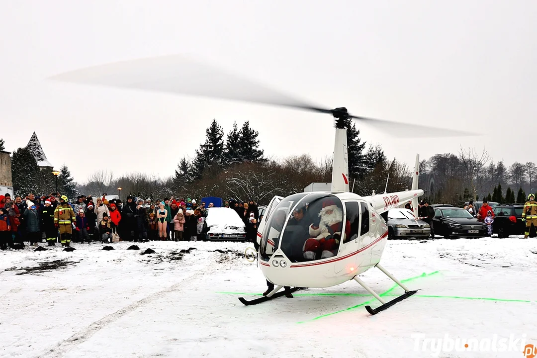 Jarmark Bożonarodzeniowy 2023 w Sulejowie. Tłumy mieszkańców i magia świąt