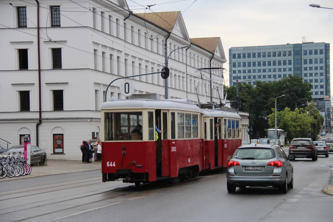 Łódzkie Linie Turystyczne zapraszają na wycieczkę