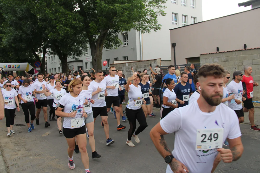 Piknik rodzinny fundacji „Daj piątaka na dzieciaka” na Bałutach