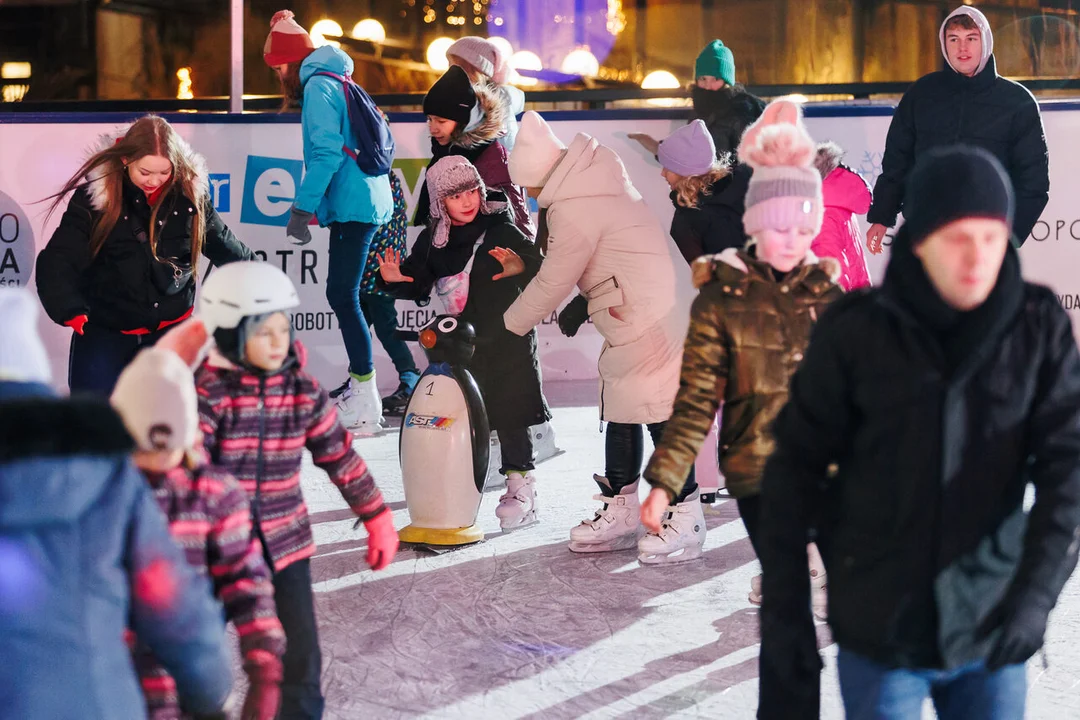 Lodowisko pod dachem, choinka i wiele atrakcji czyli w Monopolis zaczyna się zima! - Zdjęcie główne