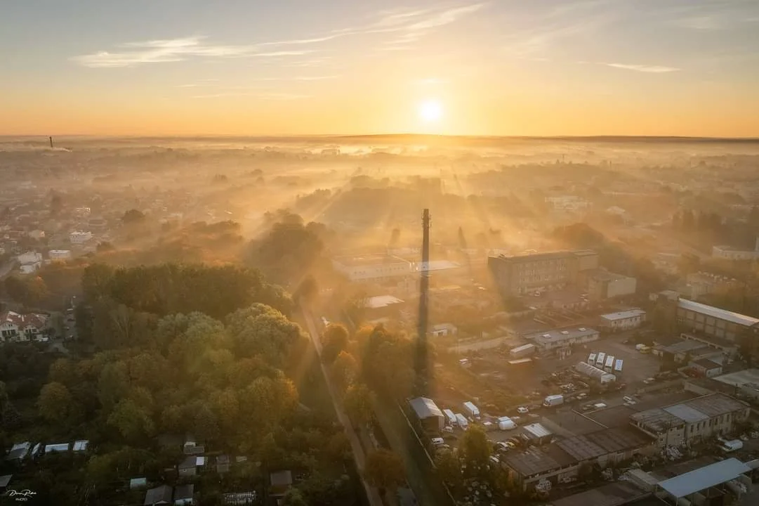 Wernisaż wystawy fotografii Damiana Redlickiego. Zdjęcia zapierają dech w piersiach [galeria]