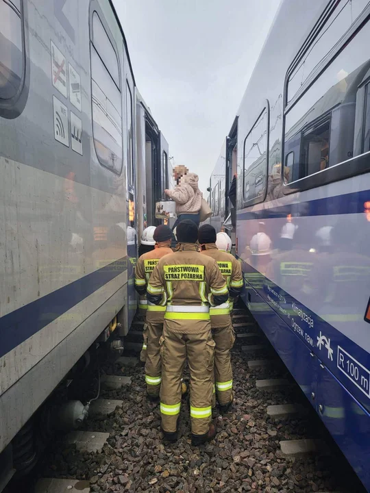 Tragiczny wypadek w miejscowości Trzciniec. Zginął pieszy potrącony przez pociąg