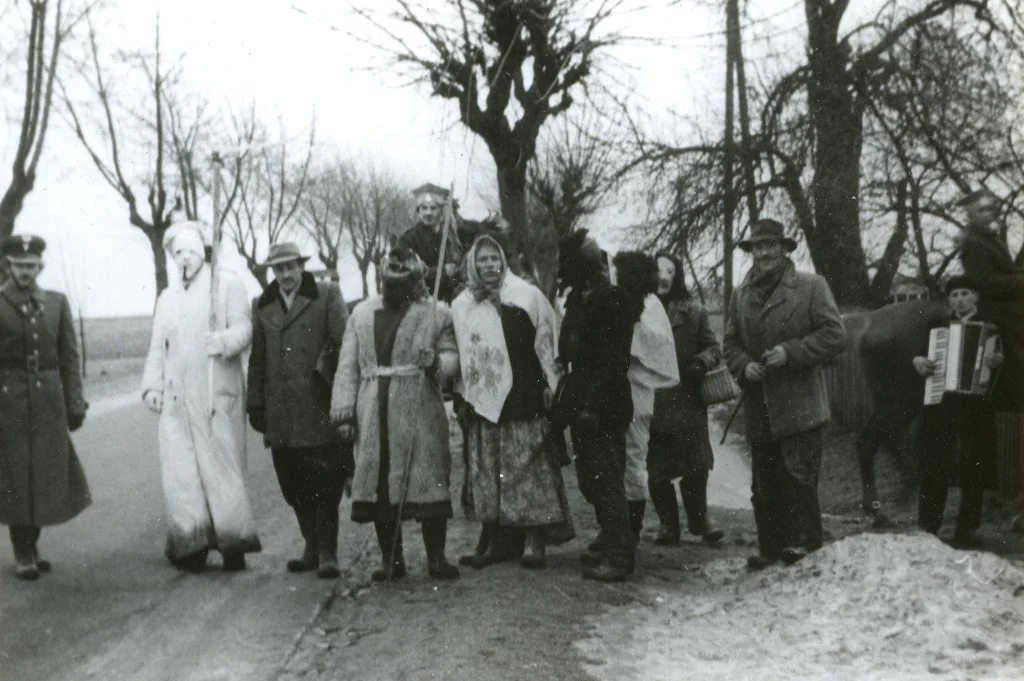 Ostatki archiwalne zdjęcia