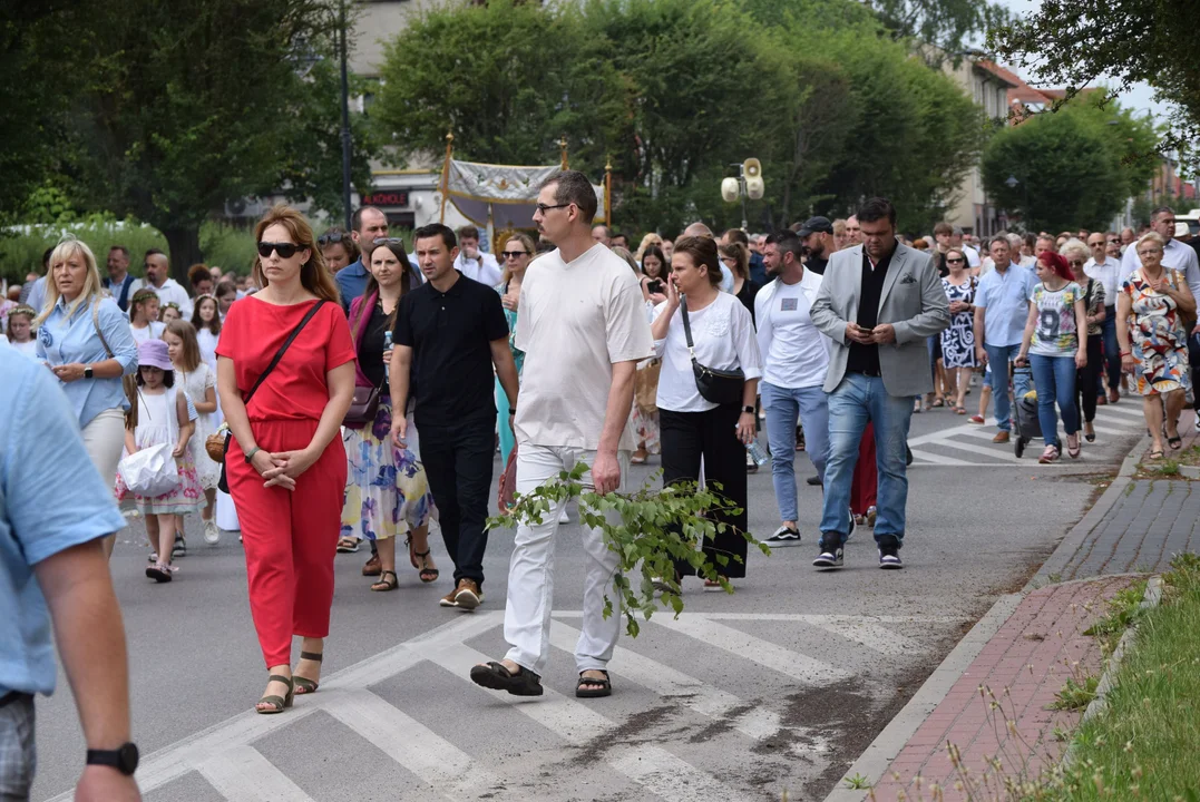 procesja Bożego Ciała w parafii Matki Bożej Dobrej Rady w Zgierzu