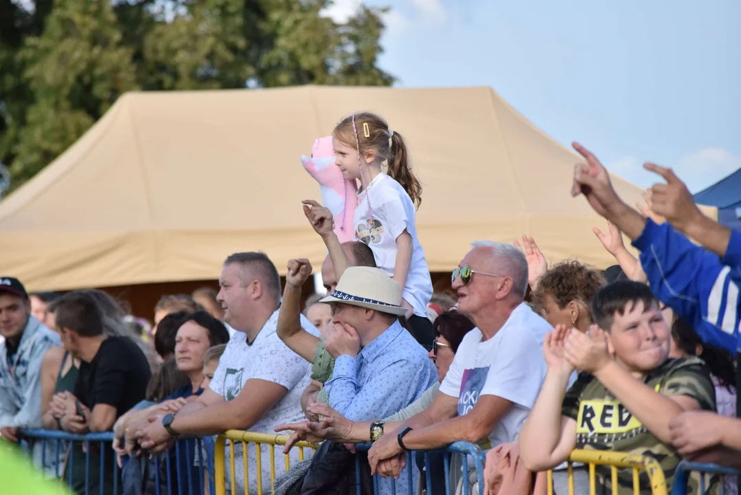 Dożynki gminy Stryków w Warszewicach