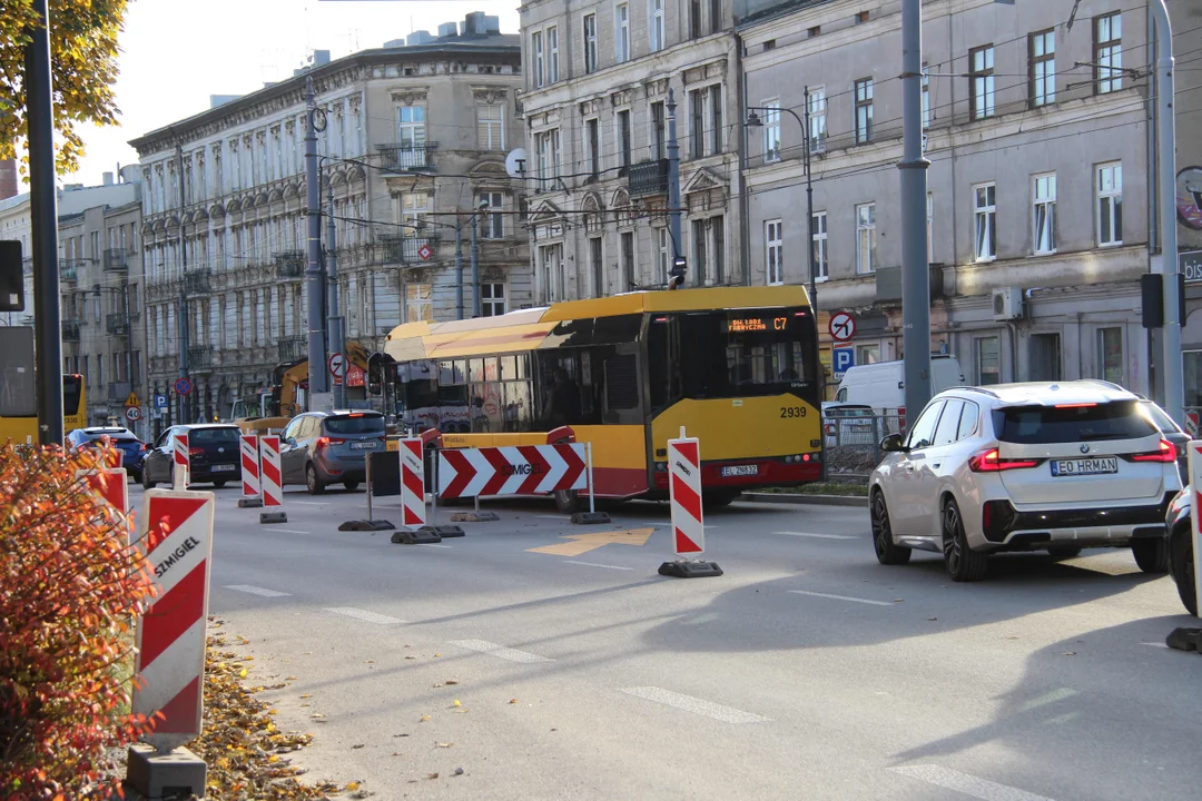 Utrudnienia dla kierowców na ulicy Zachodniej w Łodzi - 30.10.2023 r.