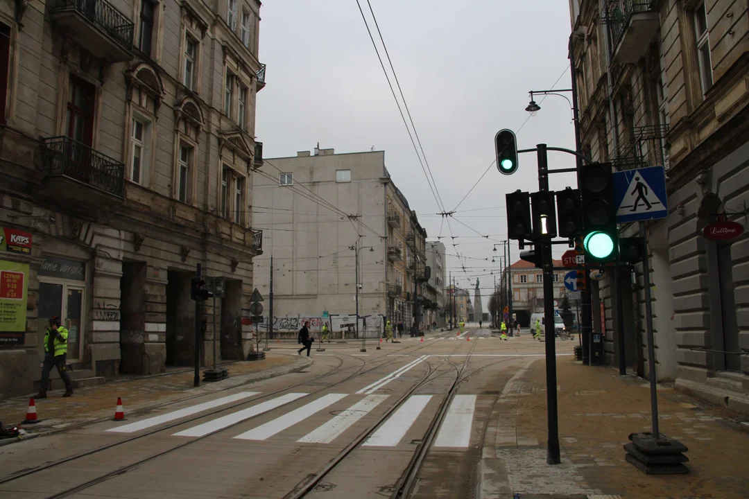 Tramwaje i autobusy MPK Łódź powróciły na Legionów