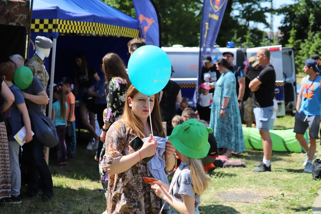 Piknik rodzinny z okazji dnia dziecka na Młynku w Łodzi