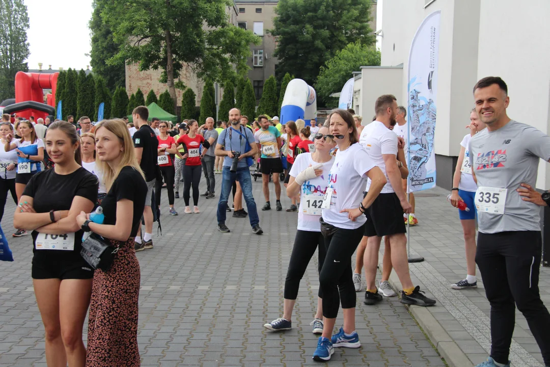 Piknik rodzinny fundacji „Daj piątaka na dzieciaka” na Bałutach